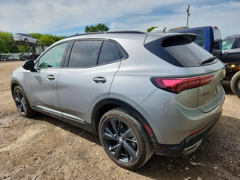 2024 BUICK ENVISION ESSENCE  