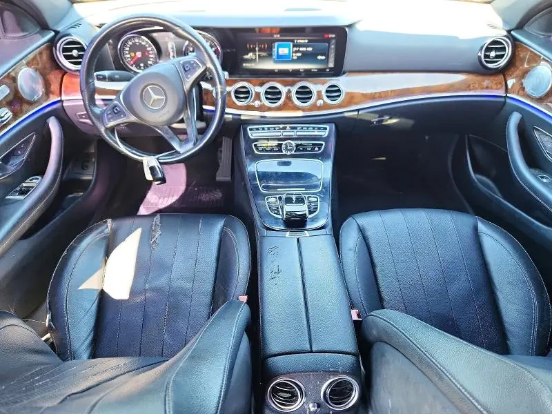 2017 MERCEDES-BENZ E 300 4MATIC  