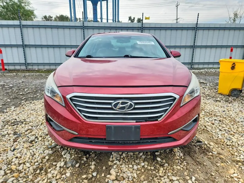 2016 HYUNDAI SONATA SE  