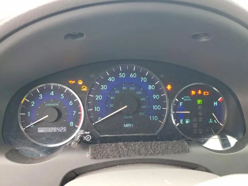 2010 TOYOTA SIENNA XLE  