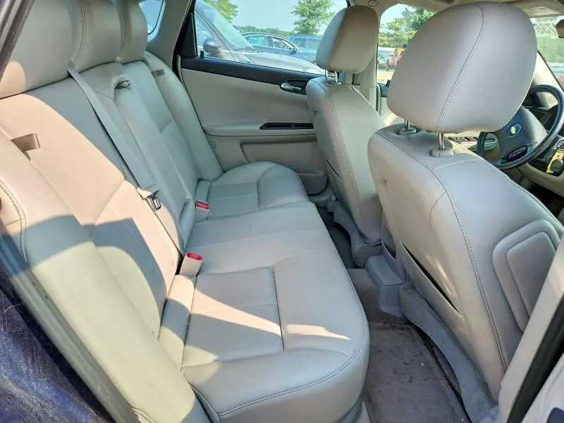 2011 CHEVROLET IMPALA LT  