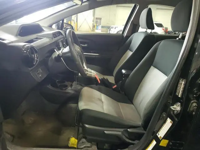 2015 TOYOTA PRIUS C   