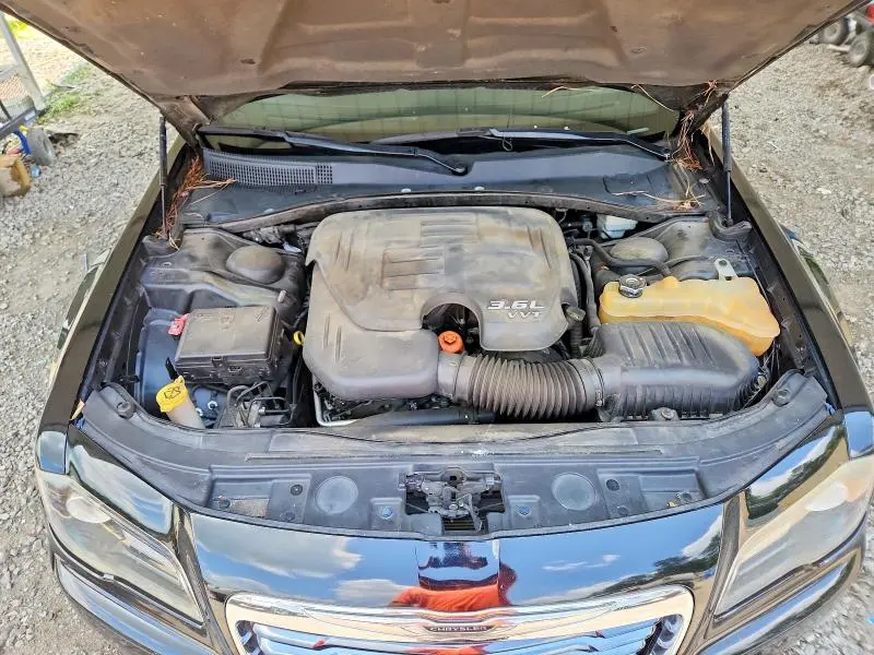 2013 CHRYSLER 300 S  