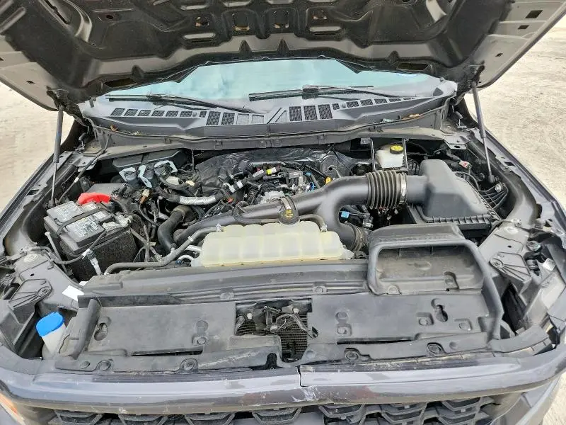 2024 FORD F150 STX  