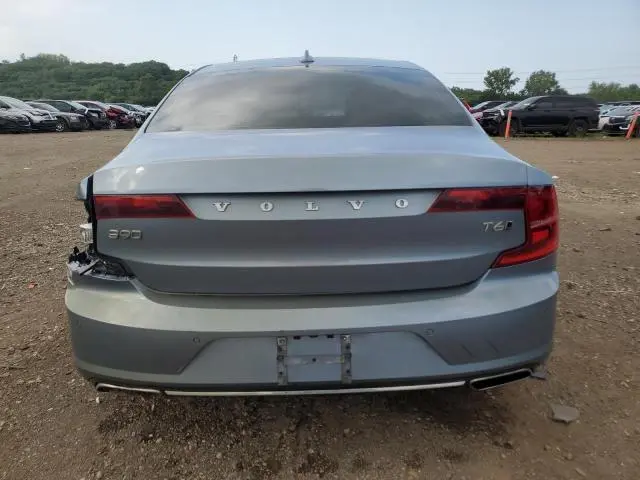 2017 VOLVO S90 T6 MOMENTUM  