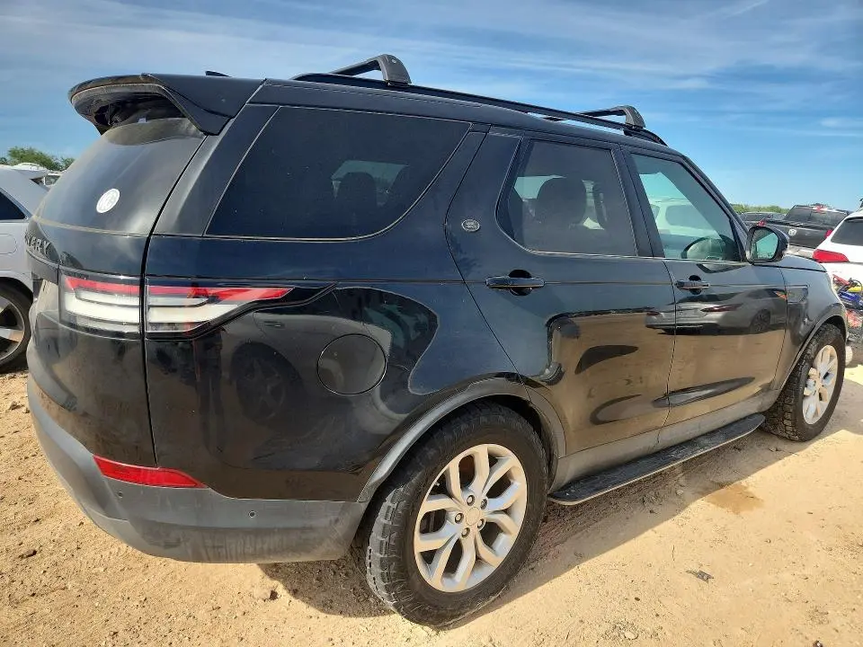 2019 LAND ROVER DISCOVERY SE  