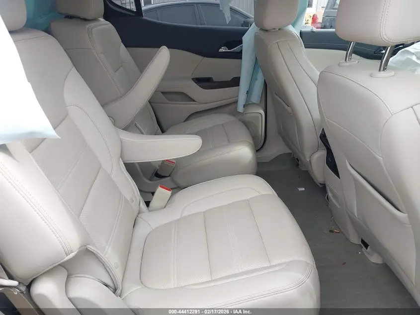 2021 GMC ACADIA AWD DENALI