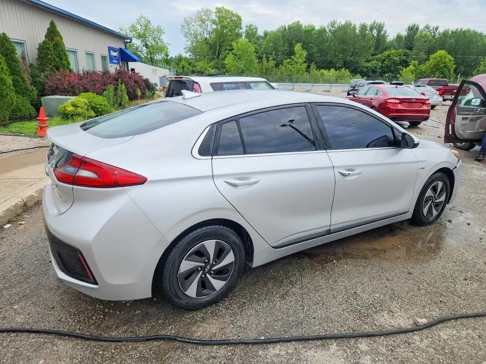 2018 HYUNDAI IONIQ SEL  