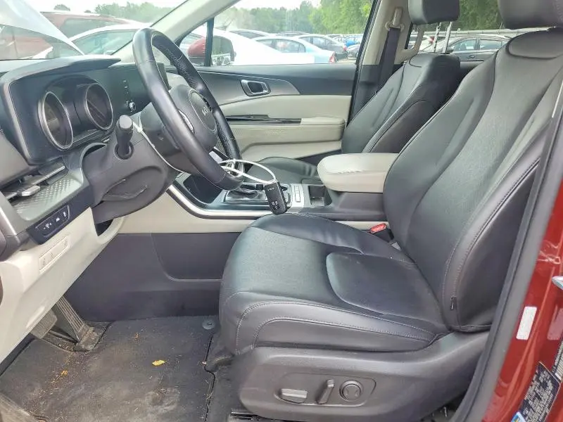 2022 KIA CARNIVAL LX  