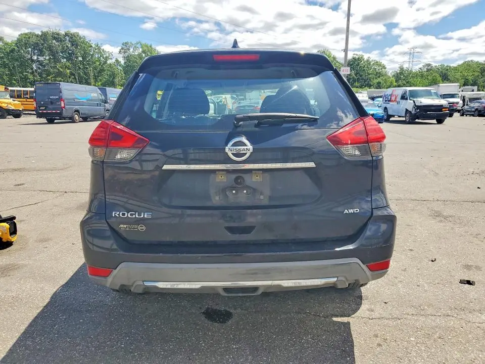2017 NISSAN ROGUE S  