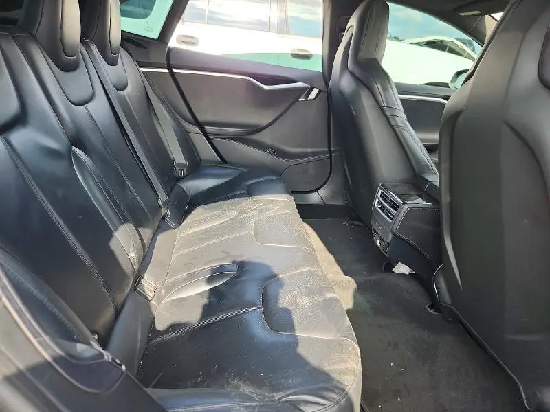 2016 TESLA MODEL S   