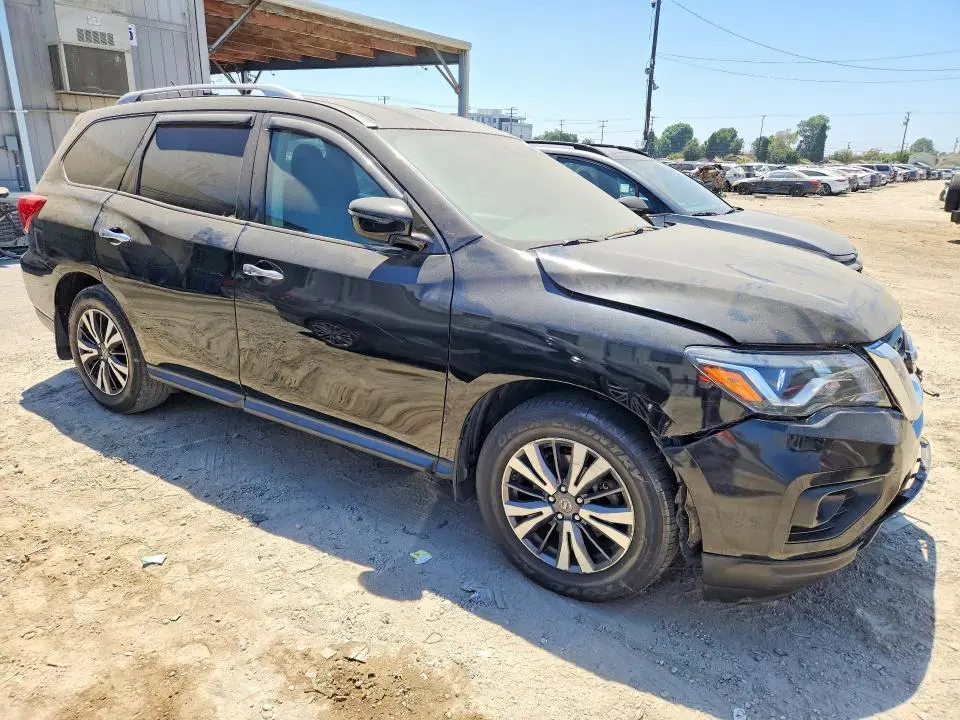 2018 NISSAN PATHFINDER S  