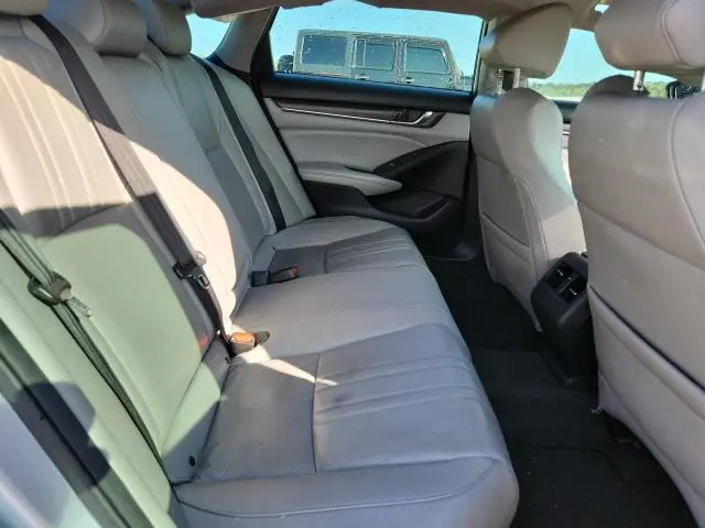 2020 HONDA ACCORD TOURING  