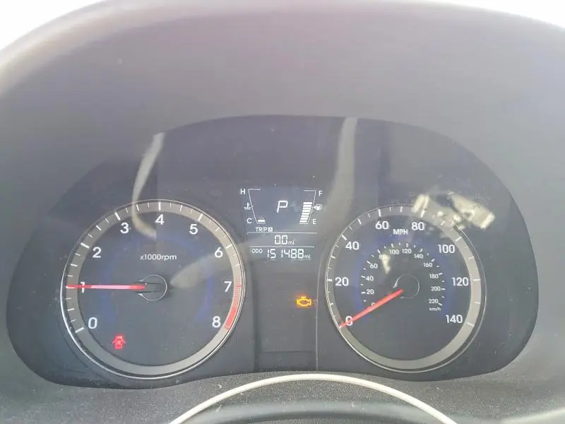 2014 HYUNDAI ACCENT GLS  