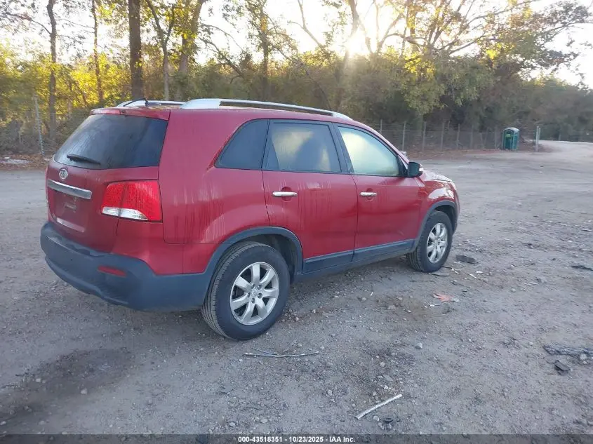 2011 KIA SORENTO LX