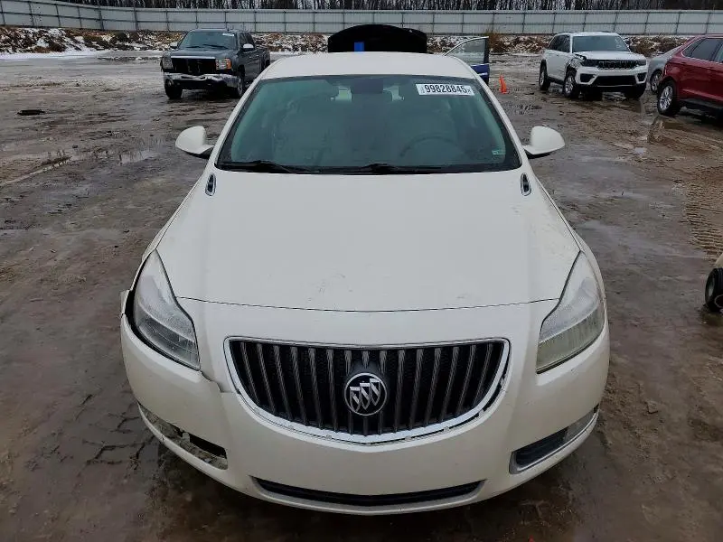 2012 BUICK REGAL   