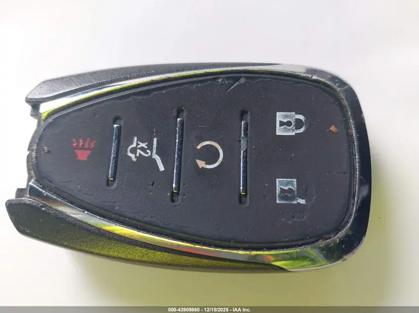 2021 CHEVROLET TRAVERSE FWD LT CLOTH