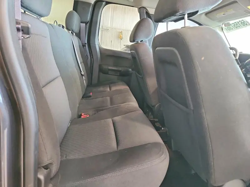 2011 CHEVROLET SILVERADO C1500 LT  