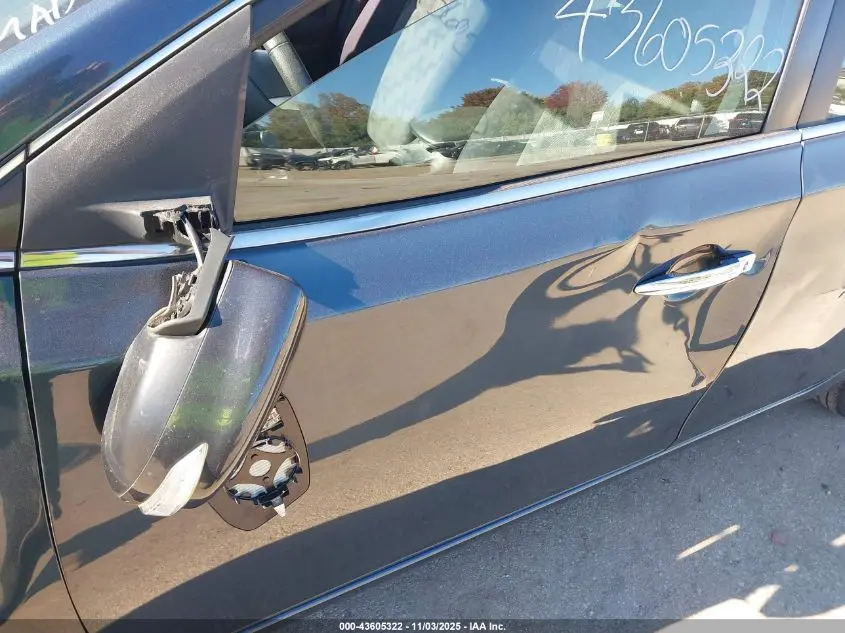 2013 NISSAN SENTRA SL