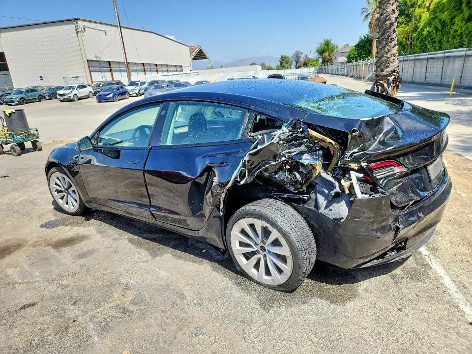 2022 TESLA MODEL 3   