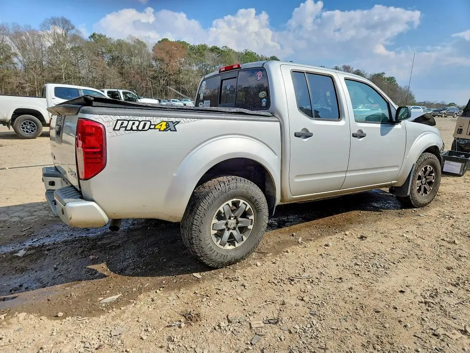 2018 NISSAN FRONTIER PRO-4X  