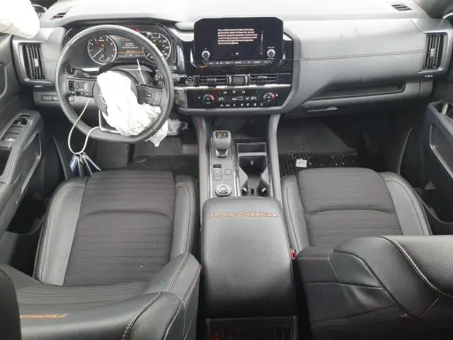 2023 NISSAN PATHFINDER SV  