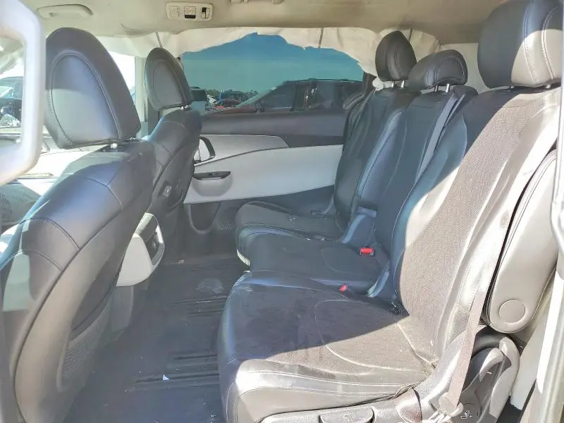 2022 KIA CARNIVAL   