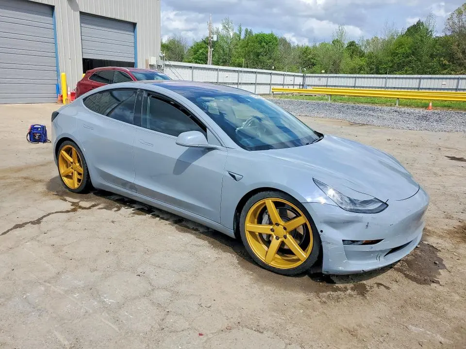 2019 TESLA MODEL 3   
