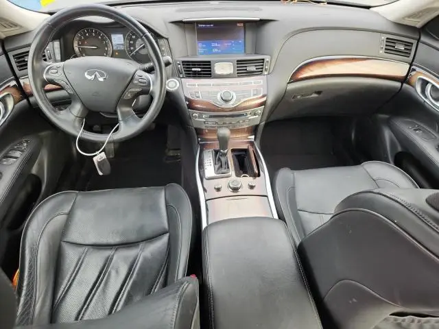 2015 INFINITI Q70L 3.7  