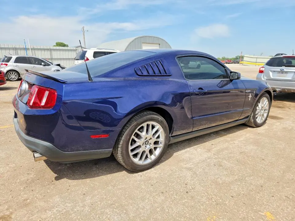 2012 FORD MUSTANG   