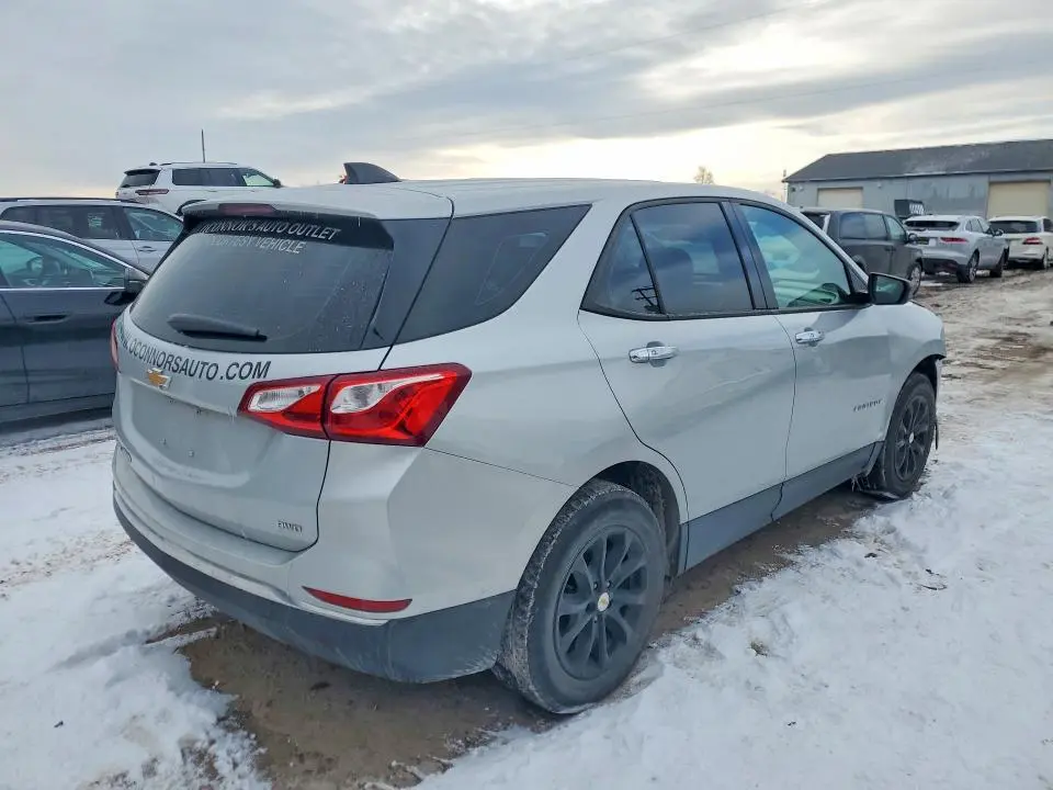 2018 CHEVROLET EQUINOX LS  