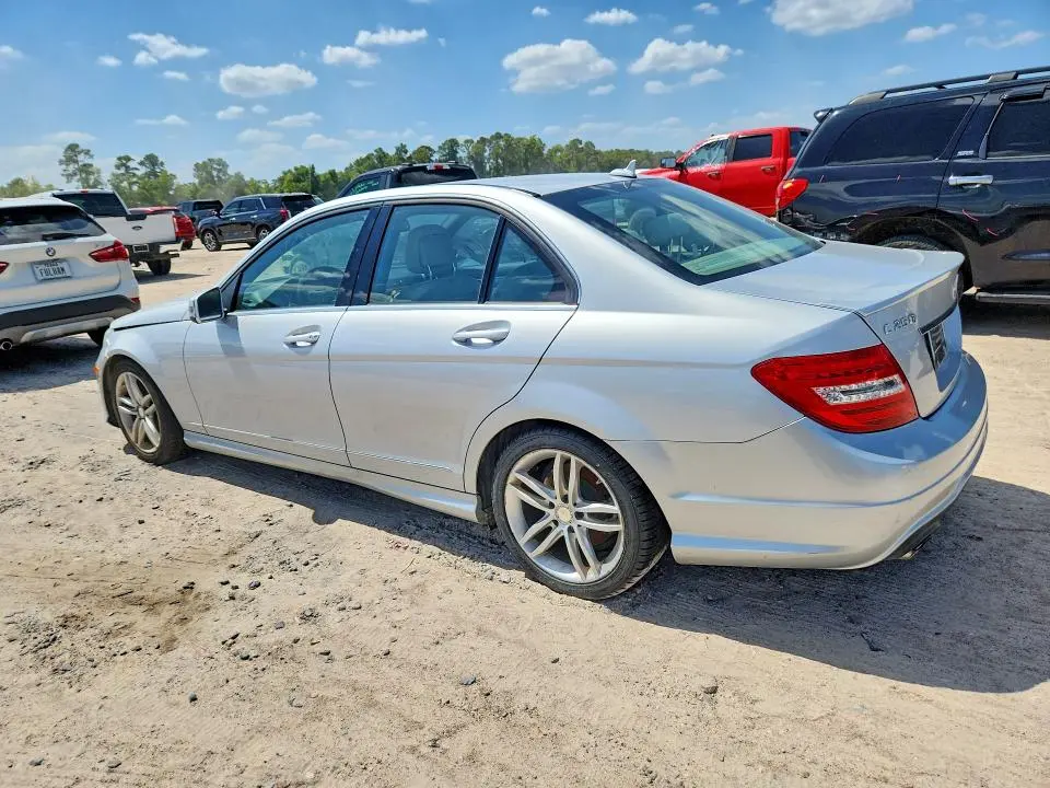 2013 MERCEDES-BENZ C   