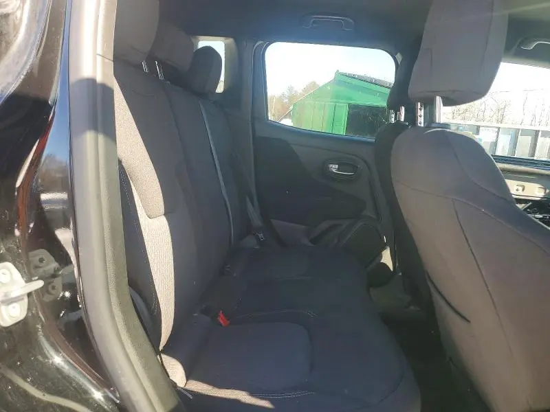 2021 JEEP RENEGADE LATITUDE  