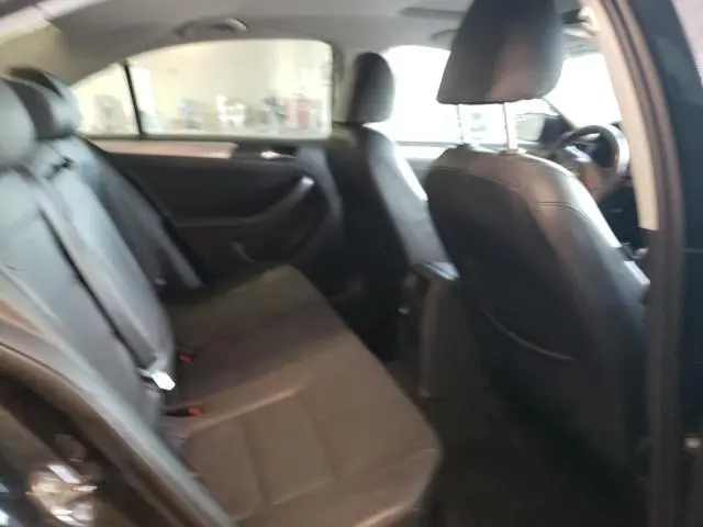 2011 VOLKSWAGEN JETTA TDI  