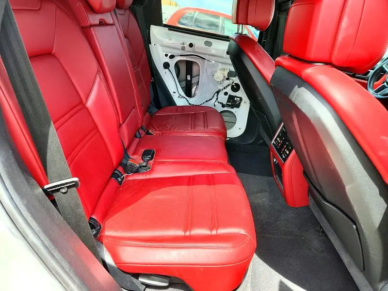 2020 PORSCHE CAYENNE   