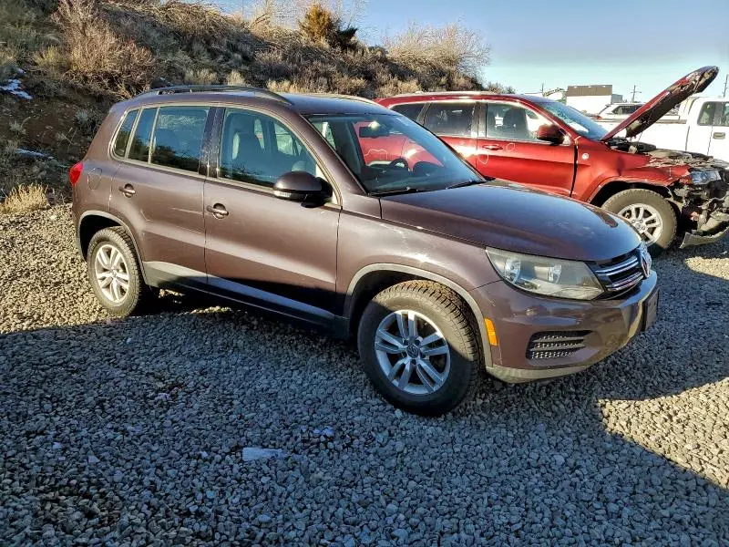 2016 VOLKSWAGEN TIGUAN S  