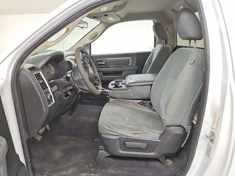 2017 RAM 1500 SLT  