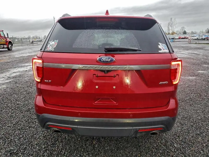 2017 FORD EXPLORER XLT  