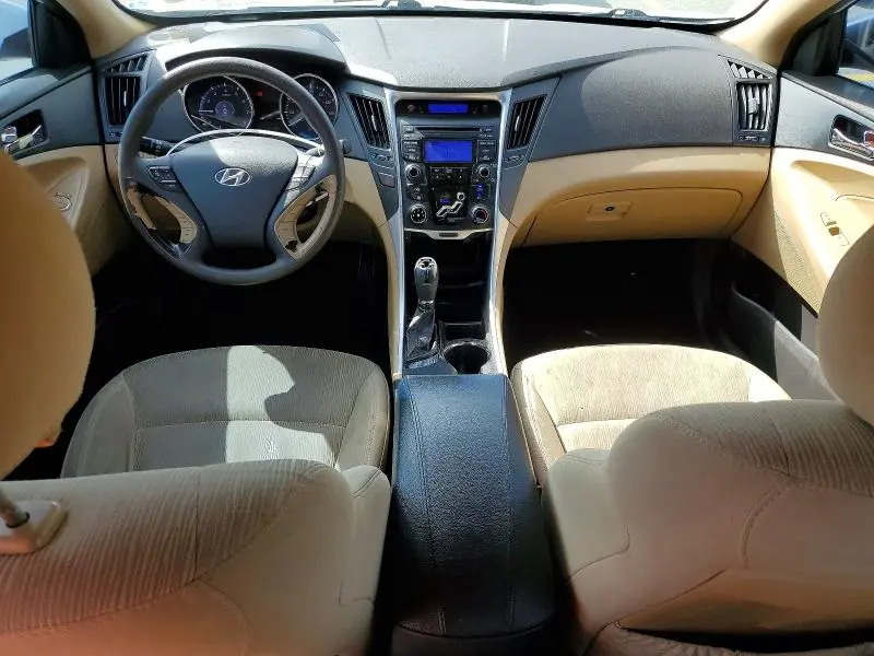 2012 HYUNDAI SONATA GLS  