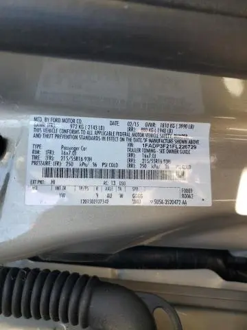 2015 FORD FOCUS SE  