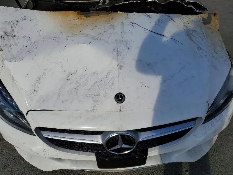 2018 MERCEDES-BENZ C 300  