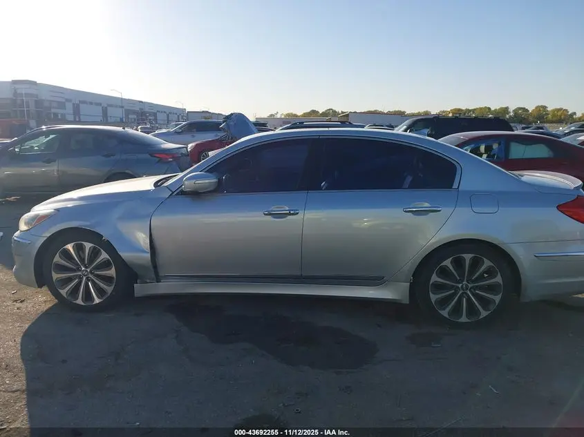 2012 HYUNDAI GENESIS 4.6