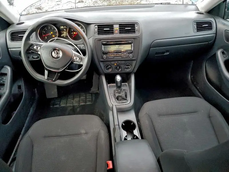 2015 VOLKSWAGEN JETTA BASE  