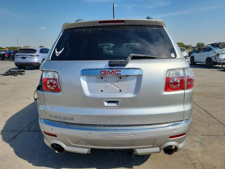 2012 GMC ACADIA DENALI  