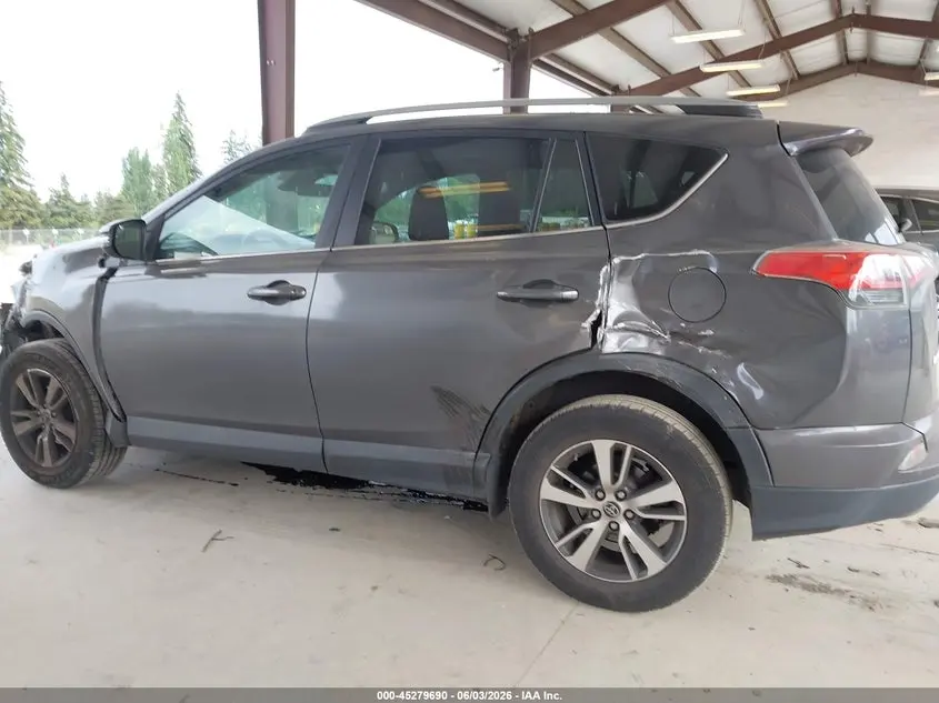 2017 TOYOTA RAV4 XLE