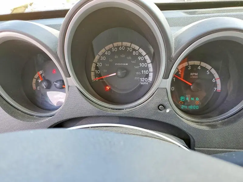 2011 DODGE NITRO SHOCK  