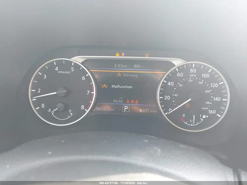 2024 NISSAN SENTRA SR XTRONIC CVT