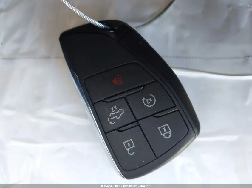 2024 GMC SIERRA 1500 4WD  SHORT BOX DENALI