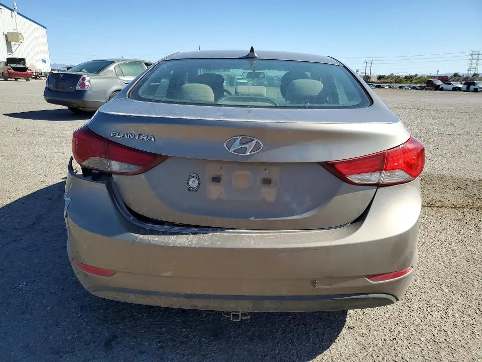 2014 HYUNDAI ELANTRA SE  