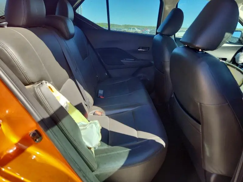 2023 NISSAN KICKS SV  